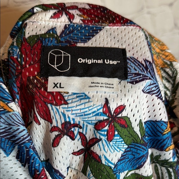 Original Use Multicolor Floral Mesh Top XL - Picture 2 of 4